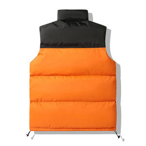 Gilet rembourré avec logo personnalisé orange et tendance de haute qualité avec poches à bulles Service OEM Gilet d'hiver grande taille pour hommes - Product Image 2