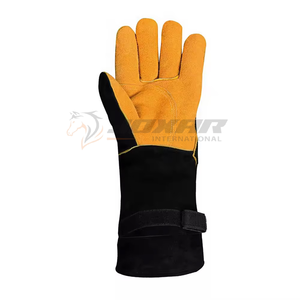 Gants de soudage en cuir épais avec doublure intérieure confortable et longues manchettes conçues pour protéger les mains et les avant-bras des étincelles - Product Image 1