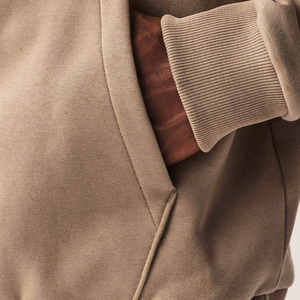 Sudadera clásica para hombre de uso diario, ajuste esencial, estructura corporal práctica, interior cómodo y calidad textil equilibrada - Product Image 5