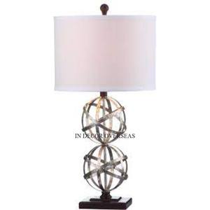 Support en métal poli brillant argenté de designer élégant unique et lampes décoratives de chambre à coucher de maison et d'hôtel de dessus blanc d'Inde - Product Image 1