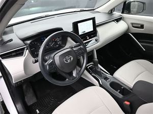 Toyota Corolla Cross L AWD 2023 d'occasion - Product Image 6