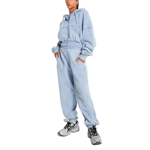 Ensemble de survêtement pour femme de qualité supérieure, sweat-shirt à capuche court personnalisé et pantalon de survêtement d'hiver, jogging zippé avec logo sur le devant, ensemble 2 pièces - Product Image 1