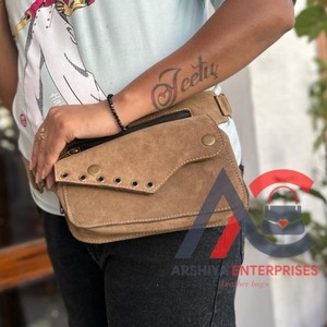 กระเป๋าคาดเอวหนังกลับทำด้วยมือหลายกระเป๋า, กระเป๋าคาดเอวหนังนิ่มแท้ใหม่มีสายรัดปรับได้มีสไตล์ใช้ได้ทั้งชายและหญิง - Product Image 1