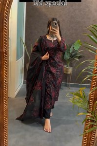 Mois de l'Aïd spécial magnifique couleur noire dames spécial tissu doux motif à manches longues Style Anarkali Designer Salwar Kameez - Product Image 2