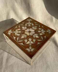 Eid Mubarak กล่องเก็บของไม้แล็กเกอร์คลาสสิกสำหรับวันที่และของขวัญช็อคโกแลตเดือนรอมฎอนที่หรูหราพร้อมการฝังและความสดใหม่ - Product Image 1