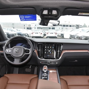 Nouvelle Arrivée 2026 Volvo S60 B4 Berline de Luxe Hybride Légère 2.0T 197ch Euro VI Conduite à Gauche Automatique 5 Places Essence à Vendre - Product Image 6