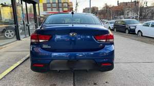 Kia Rio S FWD 2020 - Product Image 3