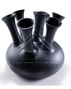 Handmade Modern <b>Black</b> Aluminium and Iron Metal Tabletop <b>Vase</b> Home Decor for Wedding Lounge Christmas Holidays and Restaurants - Product Image 2