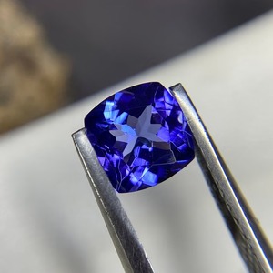Gemas Mehrajudin, Tanzanita Azul Corte Esmeralda 100% Natural, Corte Pera, 1 Quilate, Grado AAA, Certificada por Terceros para Joyería - Product Image 6