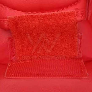 สนับแข้งคุณภาพสูงพร้อมดีไซน์ทนทาน วัสดุระบายอากาศ และแผ่นรองนุ่มเพื่อการปกป้องที่ดีที่สุดระหว่างการแข่งขันและการฝึกซ้อม - Product Image 6