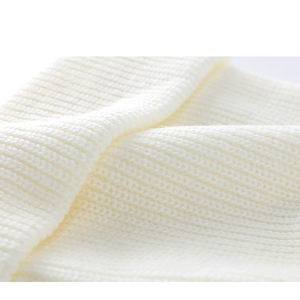 Bonnet d'hiver tricoté Y2K unisexe de différentes couleurs avec logo personnalisé chapeau tête de mort côtelé de haute qualité - Product Image 4