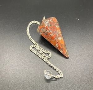 Venta al por mayor hecho a mano facetado jaspe rojo cristal punto péndulo orgón cono hogar decorativo recuerdo radiestesia Palma piedra modelo - Product Image 2