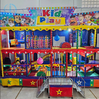 Terrain de jeux pour parc d'attractions extérieur bon marché Équipement de terrain de jeu pour remorque mobile extérieure pour enfants