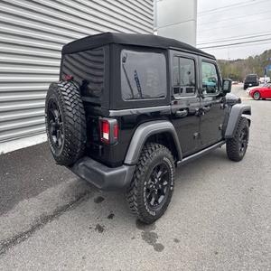 Jeep Wrangler 2023 en parfait état - Product Image 3