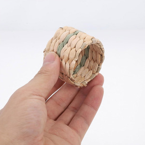 Ensemble de ronds de serviette naturels haut de gamme anneaux porte-jacinthe d'eau pour serviettes de table avec marque personnalisée disponible - Product Image 5