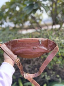 Ceinture de poche de ceinture en cuir véritable de designer tendance, sac à main de voyage unique et élégant, facile à transporter, ceinture à argent multi-usages - Product Image 3