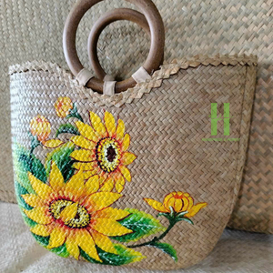 Vintage Seagrass Bag Handmade Summer Beach Bag Maple Tree Leaf Bag Boho Straw <b>Handbag</b> From HNH Craft Vietnam - Product Image 2
