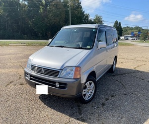 Offre exceptionnelle : Honda Stepwgn 1997 propre et prête à être expédiée - Product Image 1
