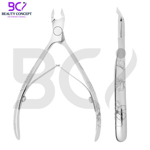 Pince à cuticules à poignée facile et durable en acier inoxydable pour manucure et pédicure avec lame incurvée pour utilisation au doigt - Product Image 3