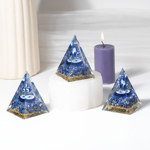 Pyramides de protection contre le mauvais œil de qualité supérieure avec cristaux de lapis-lazuli, pyramide d'énergie orgonique pour la guérison et la méditation - Product Image 1
