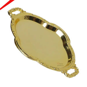 Plateau de service design en aluminium doré à l'aspect royal pour le restaurant et le bar de l'hôtel - Product Image 3