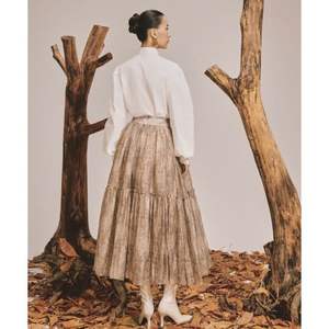 Haute Qualité Charme Automne Collection Flare Blouse Dames Vêtements Pour Femmes Style Élégant Fabriqué au VietNam - Product Image 6