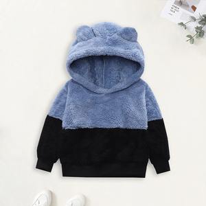 Sudadera con Capucha Unisex de Algodón 100% Tejido, Cómoda e Informal, Corte Regular, Diseño Estampado, Bolsillos, Patrón Liso, Tallas Grandes - Product Image 5