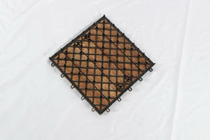 Baldosa de Madera de Acacia con 5 Listones Diseñada para Pisos Exteriores Superficie Duradera y Aspecto de Madera Natural - Product Image 6