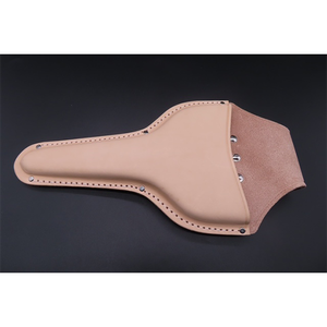 Estuche de cuero en relieve blanco con lazo para cinturón para tijeras de podar estilo Matsuba, bolsas y estuches para instrumentos, modelo 310x155mm - Product Image 1