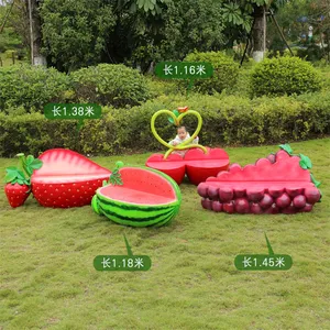 Оптовая продажа уличных фруктов и овощей мультфильм в натуральную величину Большие Симпатичные статуи из стекловолокна для сада парка