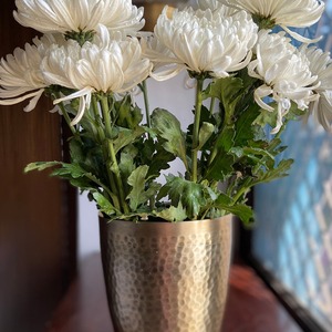 Florero de Metal de latón respetuoso con el medio ambiente grabado/en relieve, creatividad artesanal resistente, diseño moderno, cantidad personalizada, boda - Product Image 2