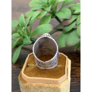 Bague en argent sterling faite à la main par des artisans navajo avec turquoise Royston taille 10.5, sertie de pierres précieuses géométriques - Product Image 5