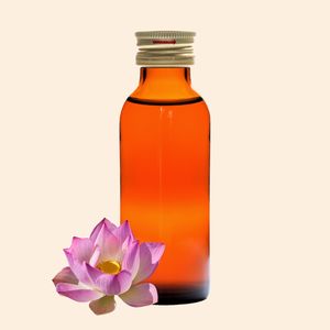 Lotus Hydrosol | Eau florale de Nelumbo Nucifera | Hydrosol 100% naturel distillé à la vapeur pour l'éclat, l'hydratation et l'harmonie de la peau - Product Image 1