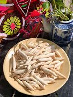 Biscuits à la noix de coco au goût de durian, au goût saumâtre, qui se transforment de croustillants en fondants, des en-cas vietnamiens.