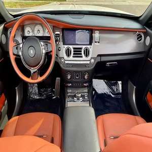 Rolls-Royce Dawn 2024 Extremadamente Limpio, Volante a la Izquierda, Asientos de Cuero, Techo Panorámico, Cámara Trasera 360, Listo para Enviar - Product Image 6