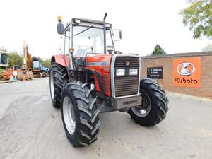 Massey Ferguson 390 4wd dans la norme prête sur le terrain - Product Image 4