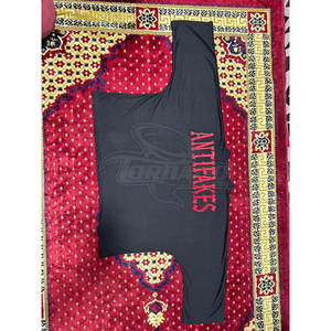 Concevez votre propre logo T-shirt en détresse personnalisé col rond 100% coton vêtements de rue surdimensionnés pour hommes - Product Image 3