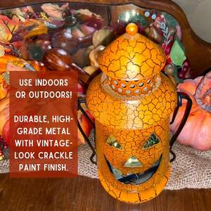 Meilleures lanternes décoratives en métal pour Halloween avec un design élégant, parfaites pour les événements sur les patios ou les décors intérieurs confortables. - Product Image 4