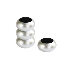 Rond de serviette en argent en aluminium fait à la main de haute vente nouveau Style anneau de serviette de fête en bois directement de l'usine pour une utilisation de Table de mariage - Product Image 3