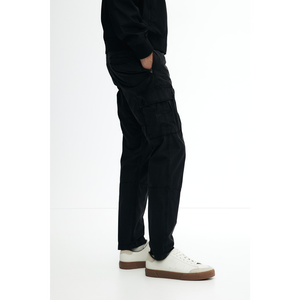 กางเกงคาร์โก้ผู้ชายผ้าออกซ์ฟอร์ดผ้าคอตตอนป้องกันรอยยับเร็วผลิตตามสั่ง - Product Image 5