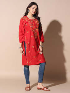Elegante rojo Chikankari bordado algodón Kurti hecho a mano Lucknowi Chikan hilo colorido trabajo fiestas indias tradicionales - Product Image 3