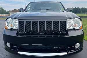 JEEP GRAND CHEROKEE SRT8 2006 USADO, Volante a la Izquierda/Derecha - Product Image 4