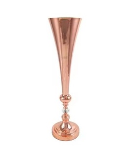 <b>Unique</b> Design Flower <b>Vases</b> Modern Attentive Top Quality Decorative Flower <b>Vases</b> Metal <b>Vase</b> Powder Coated Top Trending - Product Image 5