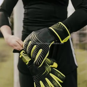 ถุงมือยางผู้รักษาประตูสำหรับเล่นกีฬาฟุตบอลหนังหนา4มม. ดีไซน์ใหม่ - Product Image 3