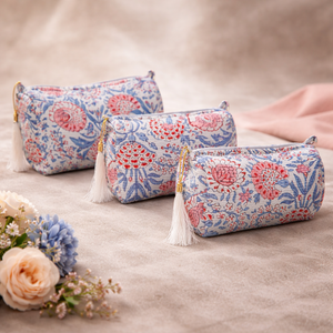 Ensemble de trousse de toilette florale matelassée sereine-Organisateur de voyage en coton durable - Product Image 1