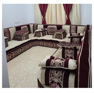 Diseño interior árabe Majlis, diseño clásico moderno, elegante conjunto de sala de estar, asientos de esquina de lujo, diseño que ahorra espacio - Product Image 1