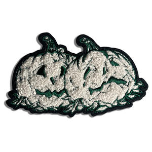 <span class=keywords><strong>Costume</strong></span> d'Halloween personnalisé avec des patchs brodés <span class=keywords><strong>en</strong></span> forme de citrouille - Product Image 1