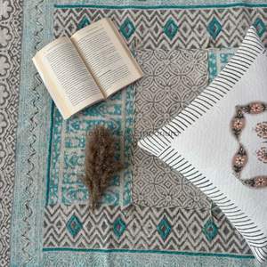 Alfombras de algodón de bloque indio impresas a mano alfombras bohemias para el hogar para la sala de estar - Product Image 1