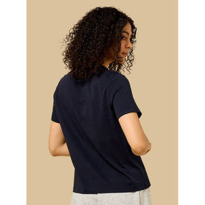 เสื้อยืดผู้หญิงแบบเรียบ - Product Image 5