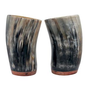 Mug à café en corne naturelle fait à la main, style viking, tasse à boire pour bière, vin et eau, mug en corne de qualité alimentaire - Product Image 1